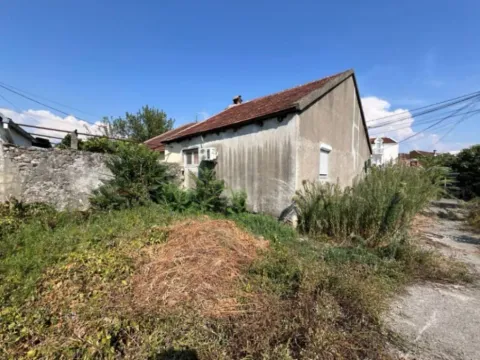 Sale, land lot, 576m², Stara Varoš, Podgorica - image 3