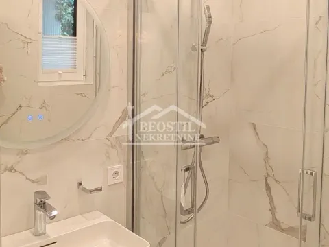 Prodaja, četvorosoban stan, 133m², Stari Grad, Beograd - image 14