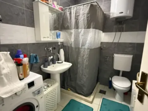 Sale, one bedroom apartment, 50m², Ulcinj, Crna Gora - image 7