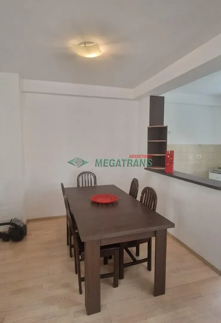 Rent, house, 220m², Petrovaradin, Novi Sad