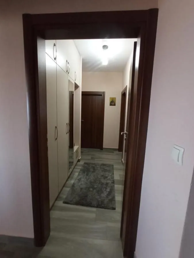 Prodaja, trosoban stan, 101m², Tivat, Crna Gora