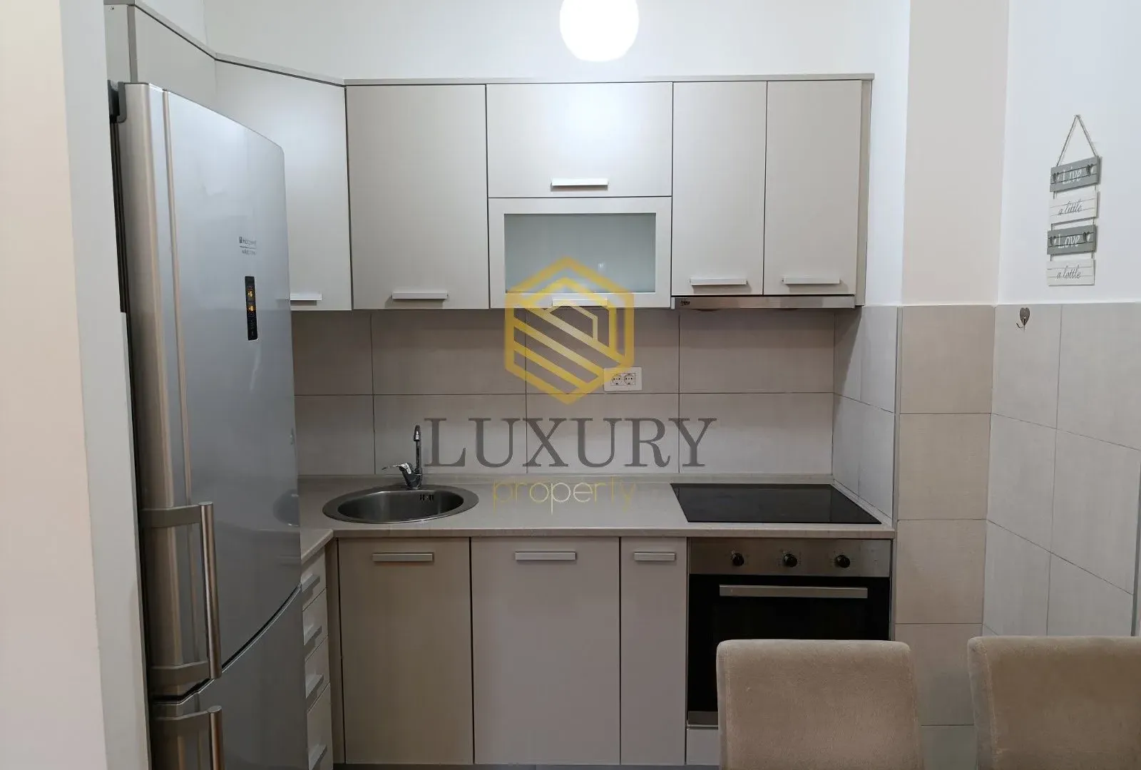 Rent, one bedroom apartment, 43m², City Kej, Podgorica