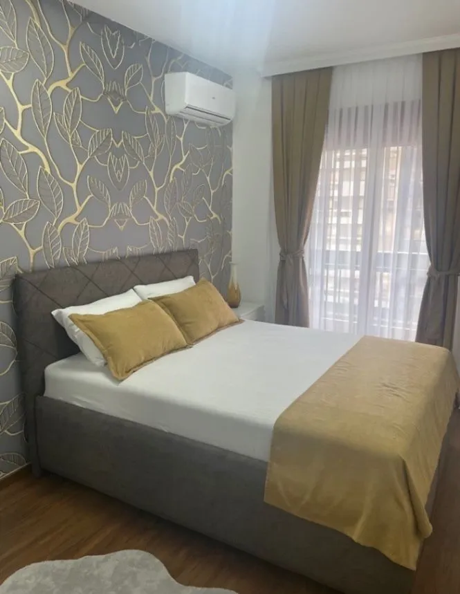 Izdavanje, dvosoban stan, 69m², Master Kvart, Podgorica
