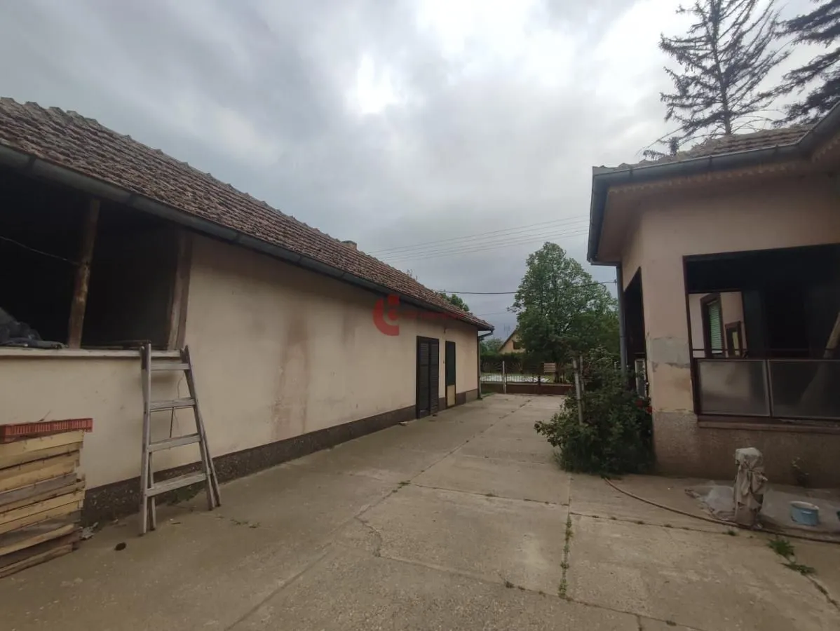 Prodaja, kuća, 193m², Hajdukovo, Subotica