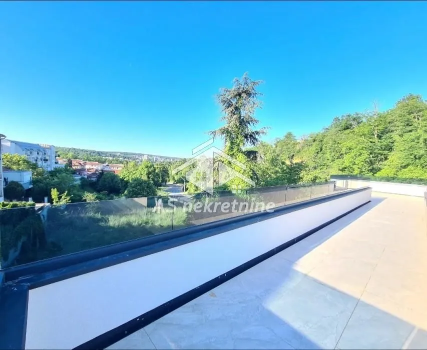 Rent, three bedroom apartment, 360m², Savski Venac, Beograd