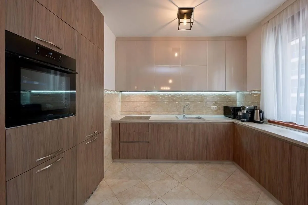 Sale, one bedroom apartment, 68m², Bečići, Budva
