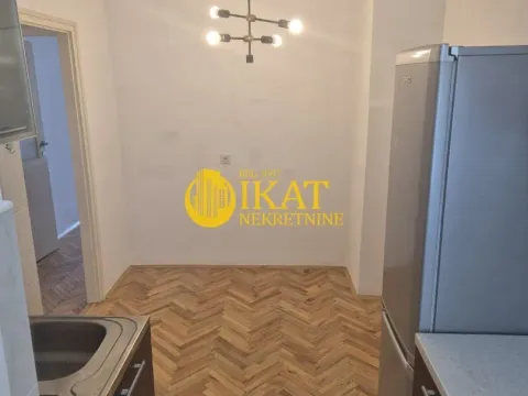 Prodaja, jednosoban stan, 38m², Vračar Sve Podlokacije, Beograd - image 4