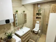 Prodaja, trosoban stan, 87m², Stari Aerodrom, Podgorica - image 11