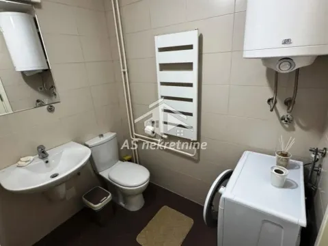 Izdavanje, dvosoban stan, 69m², Novi Beograd Blok 67, Novi Beograd Sve Podlokacije - image 8