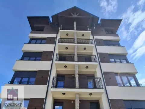 Prodaja, jednosoban stan, 40m², Centar, Zlatibor - image 14