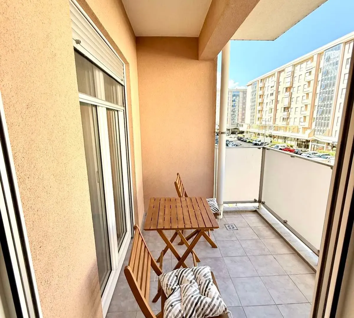 Izdavanje, jednosoban stan, 47m², City Kvart, Podgorica