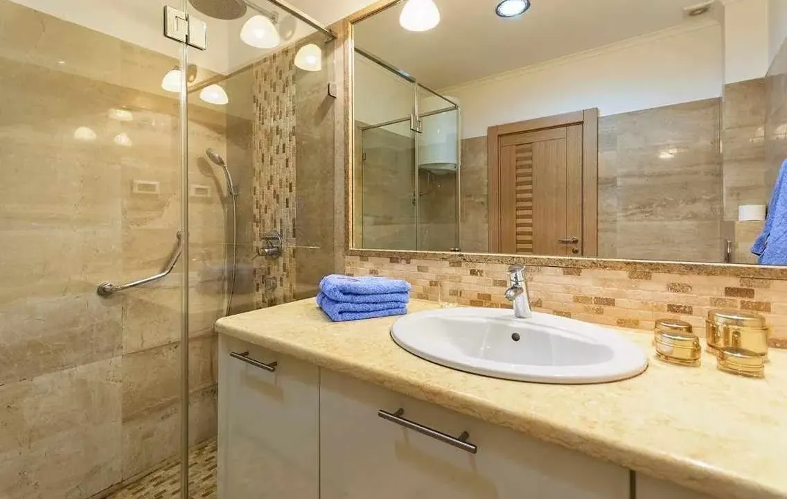 Sale, one bedroom apartment, 61m², Centar, Budva