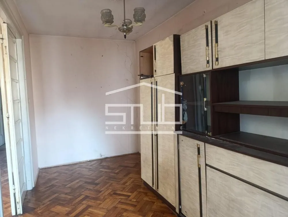 Sale, two bedroom apartment, 77m², Stari Grad, Beograd
