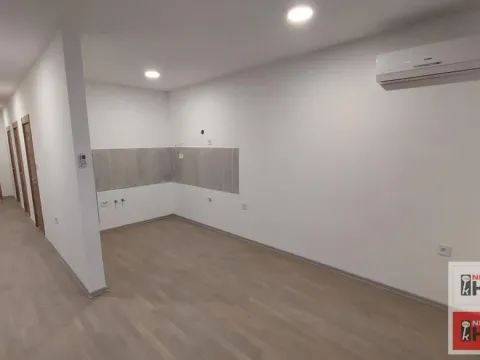 Prodaja, četvorosoban stan, 78m², Sremska Kamenica, Petrovaradin - image 8