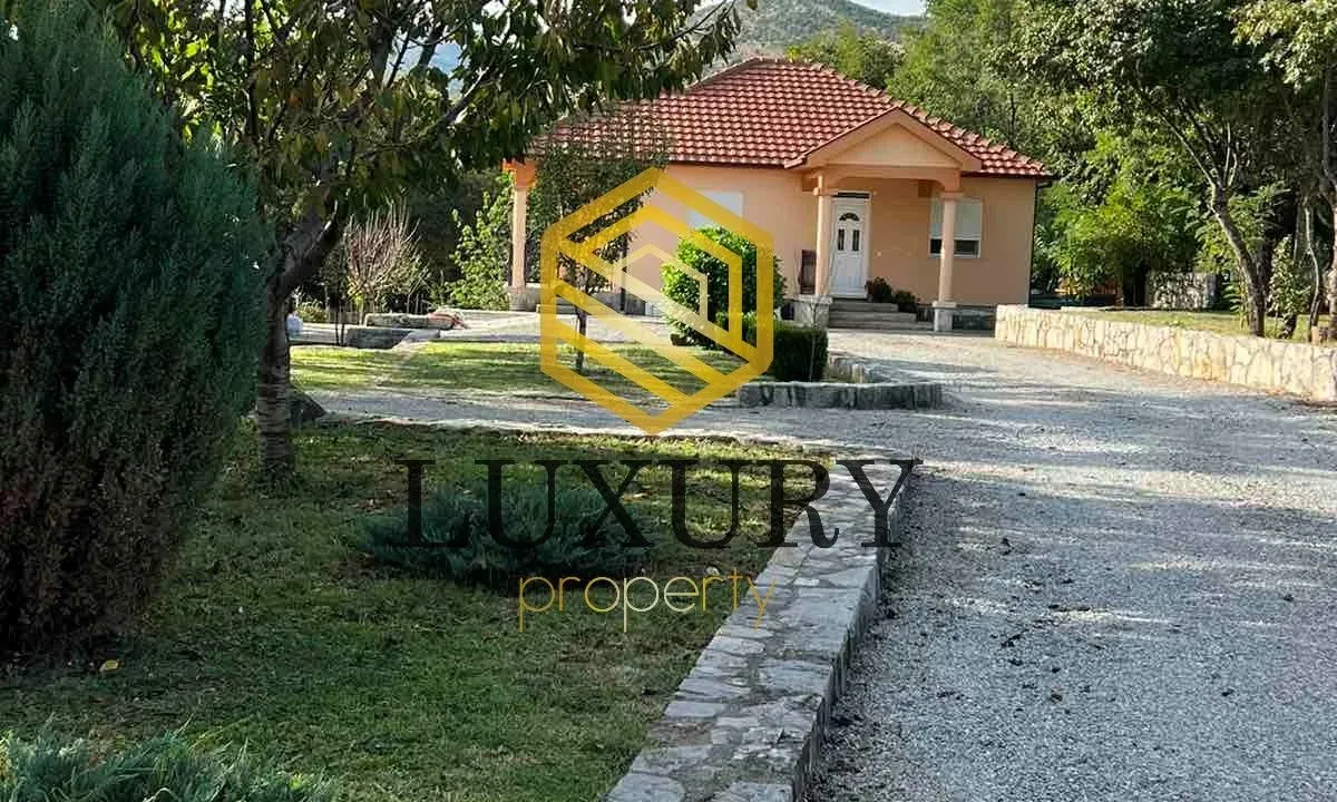 Rent, house, 90m², Barutana, Podgorica