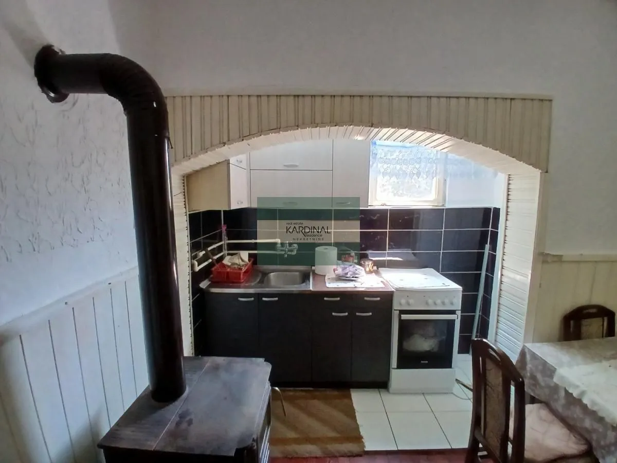 Prodaja, dvosoban stan, 59m², Kolonija, Jagodina
