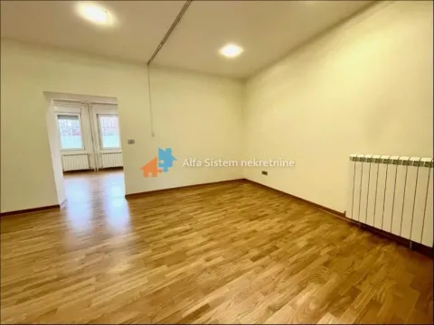 Izdavanje, poslovni prostor, 80m², Stari Grad, Beograd - image 9