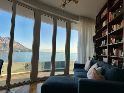 Sale, two bedroom apartment, 65m², Bečići, Budva - image 5