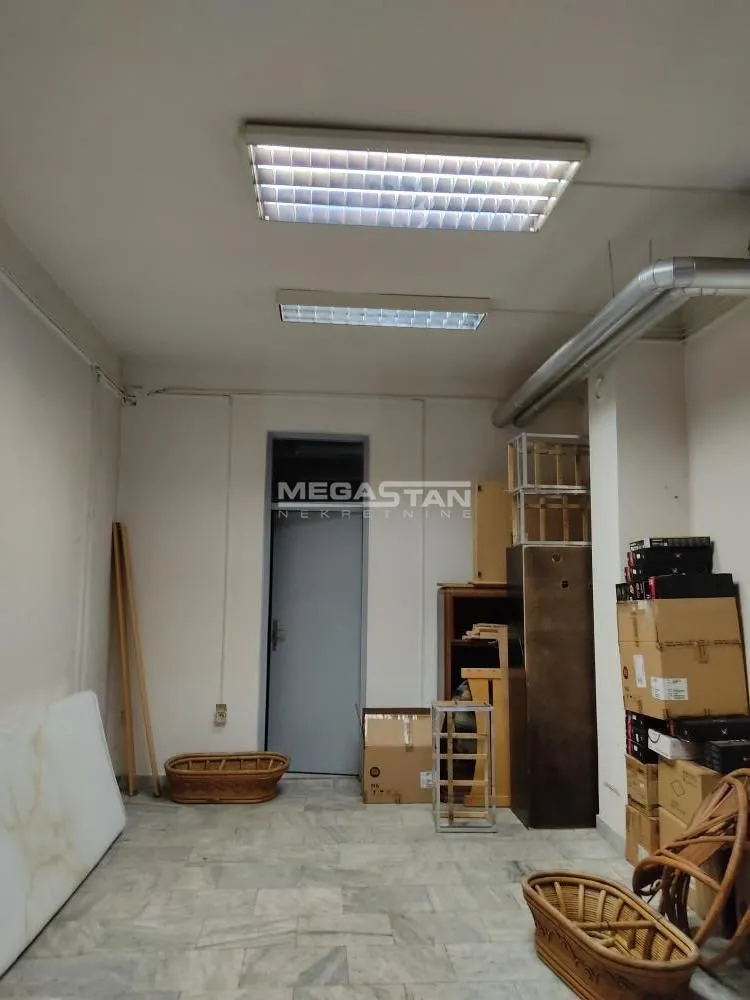 Sale, office space, 29m², Miljakovac, Rakovica