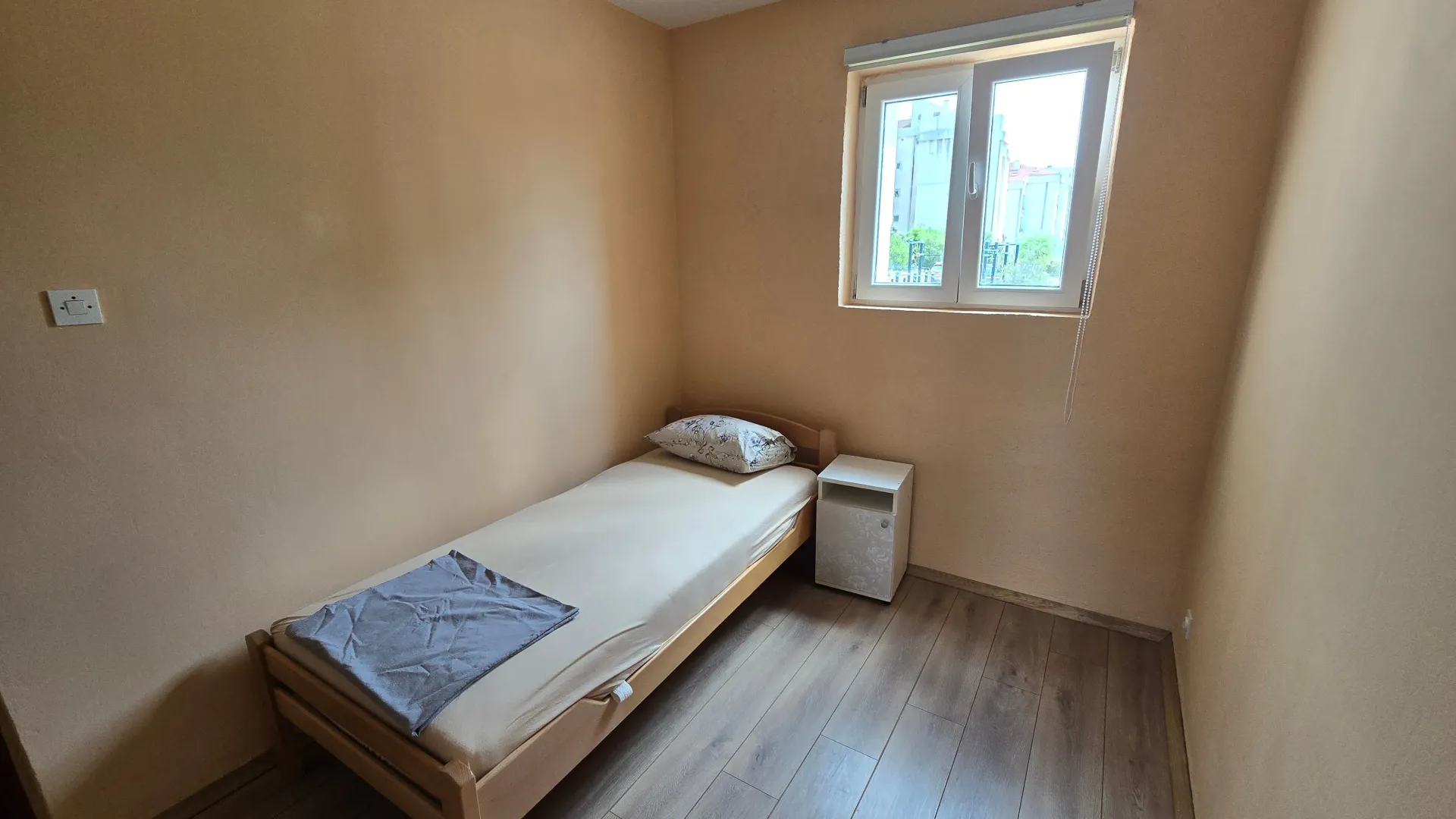 Rent, two bedroom apartment, 60m², Seljanovo, Tivat