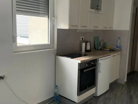 Rent, studio apartment, 28m², Golubovina, Budva - image 4