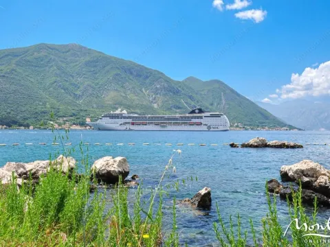 Prodaja, kuća, 1198m², Dobrota, Kotor - image 10