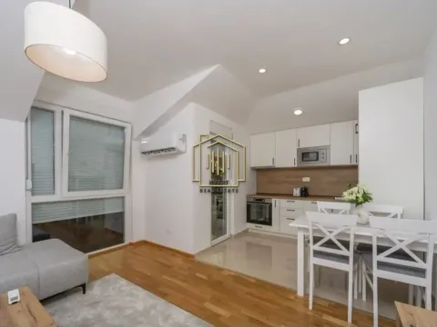 Rent, two bedroom apartment, 63m², Stari Aerodrom, Podgorica - image 4