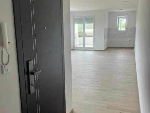 Prodaja, jednosoban stan, 44m², Adice, Novi Sad Sve Podlokacije - image 7