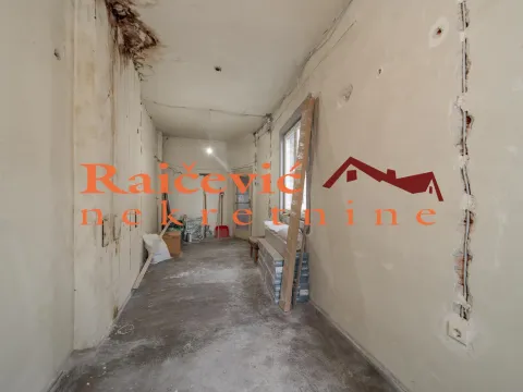 Prodaja, trosoban stan, 77m², Stari Grad, Beograd - image 14