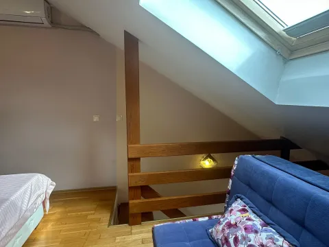 Izdavanje, jednosoban stan, 56m², Centar, Tivat - image 15