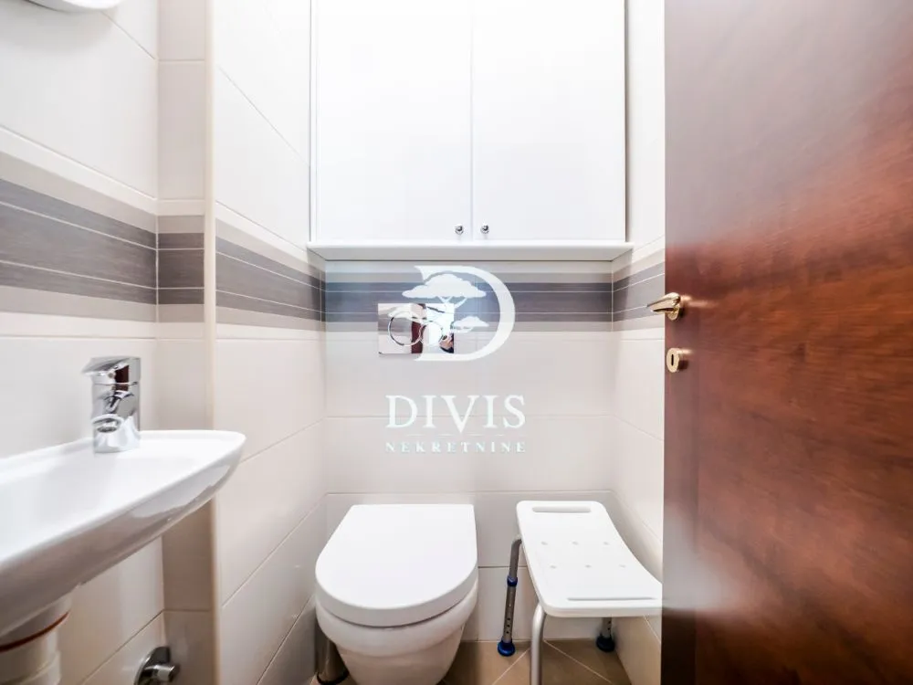 Prodaja, trosoban stan, 98m², Dedinje Sve Podlokacije, Beograd