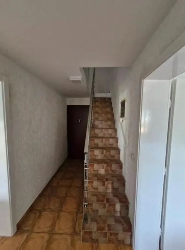 Sale, three bedroom apartment, 76m², Sutomore, Bar
