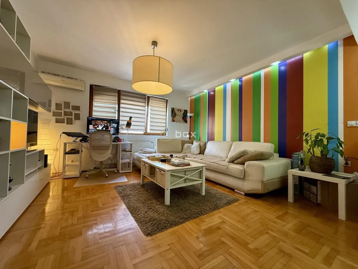 Izdavanje, jednosoban stan, 50m², Centar, Niš