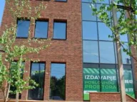 Izdavanje, poslovni prostor, 150m², Zemun Sve Podlokacije, Beograd - image 11