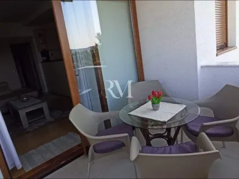 Izdavanje, dvosoban stan, 60m², Pod Kuk, Tivat - image 3