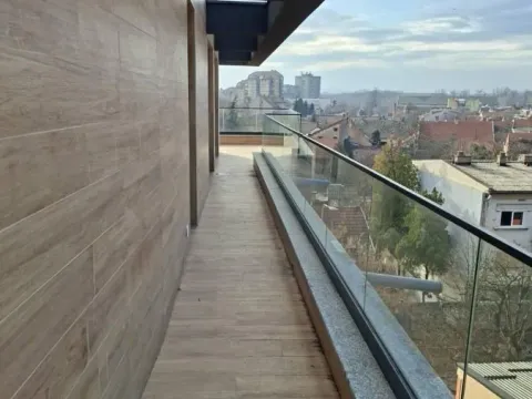 Prodaja, četvorosoban stan, 116m², Pančevo, Srbija - image 6