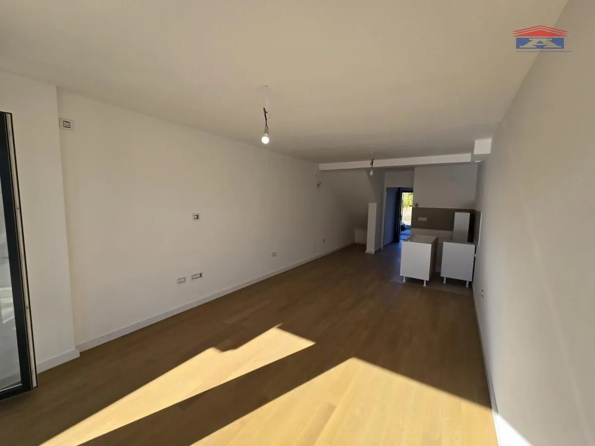 Izdavanje, garsonjera, 30m², Klisa, Novi Sad Sve Podlokacije