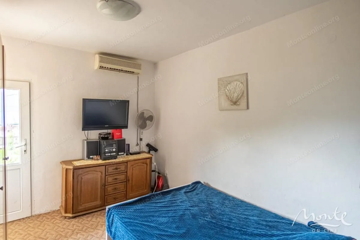 Prodaja, kuća, 64m², Zelenika, Herceg Novi