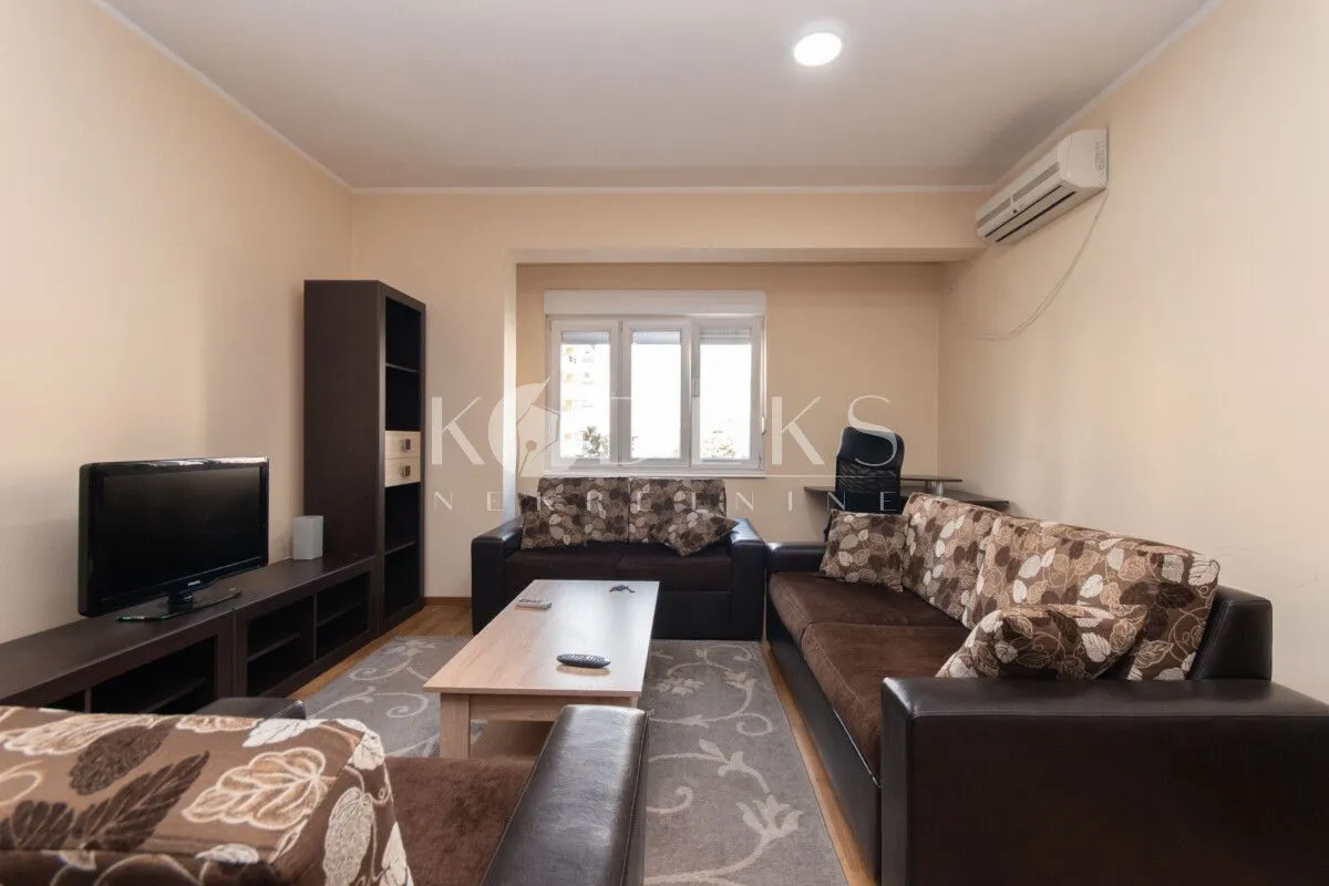 Rent, one bedroom apartment, 54m², City Kvart, Podgorica
