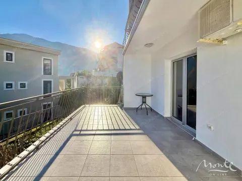 Sale, one bedroom apartment, 69m², Muo, Kotor - image 11