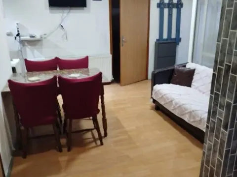 Rent, house, 220m², Bubanj, Kragujevac - image 1