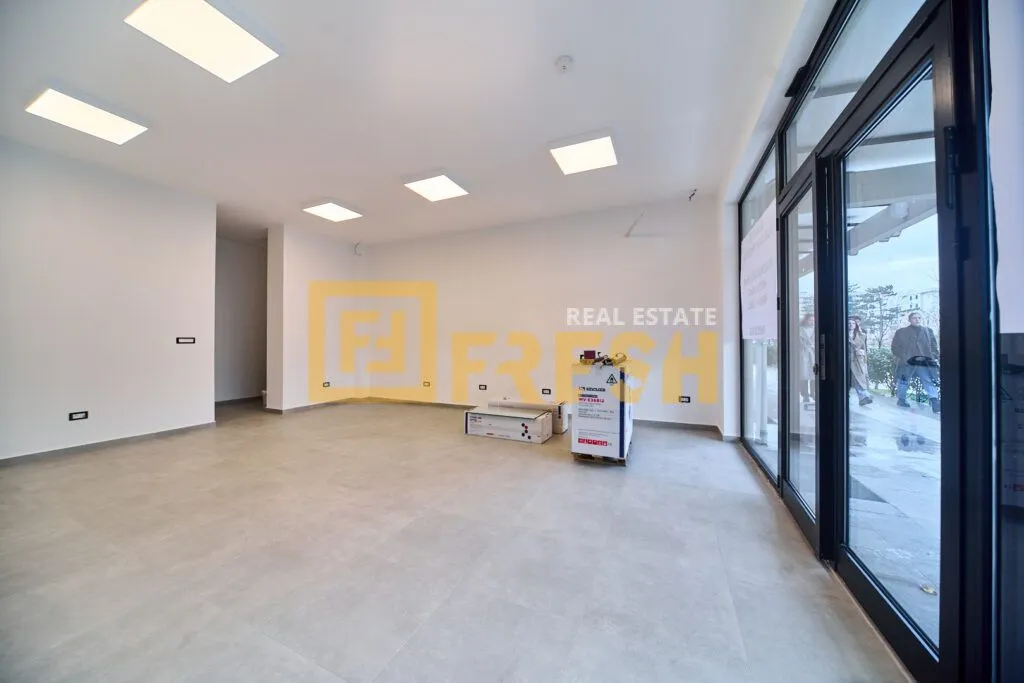 Rent, office space, 95m², City Kvart, Podgorica