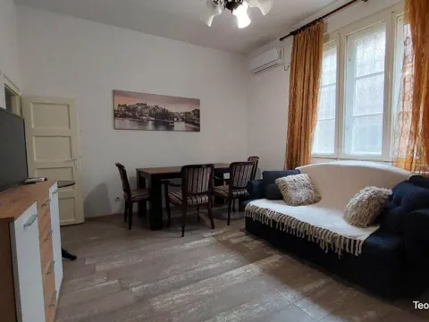 Izdavanje, jednosoban stan, 45m², Slavija, Vračar Sve Podlokacije - image 4