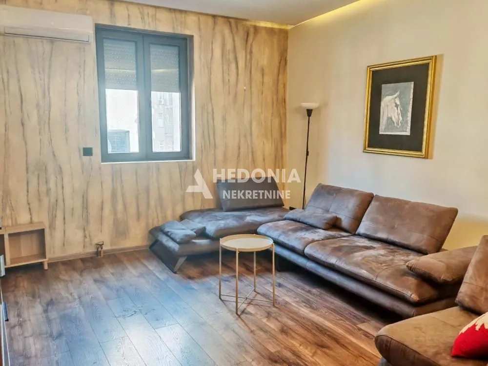 Rent, three bedroom apartment, 98m², Stari Grad, Beograd