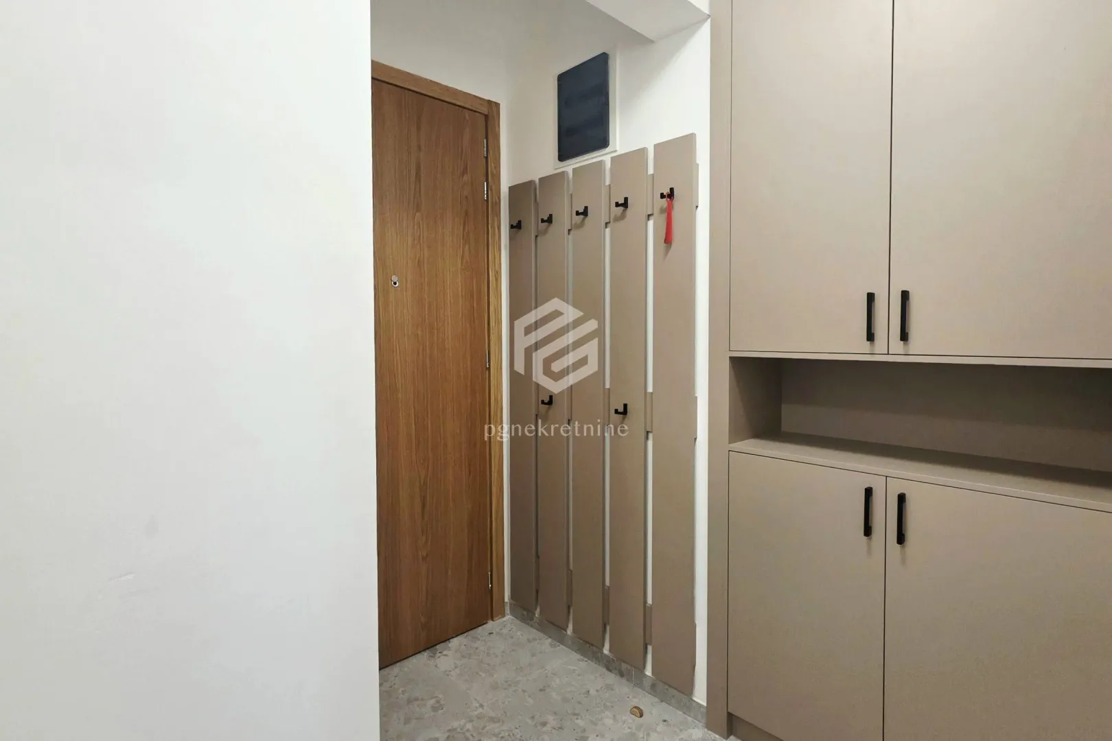 Rent, one bedroom apartment, 46m², Vezirov Most, Podgorica