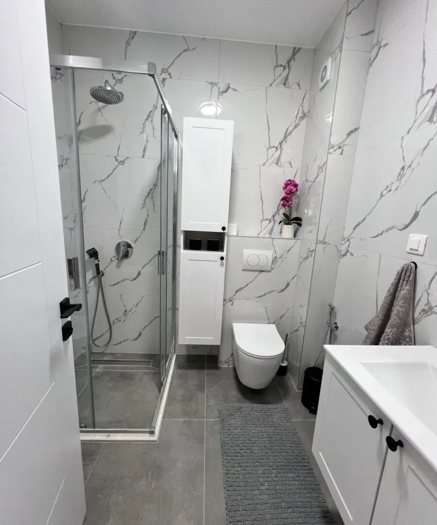 Izdavanje, jednosoban stan, 46m², Čeluga, Bar