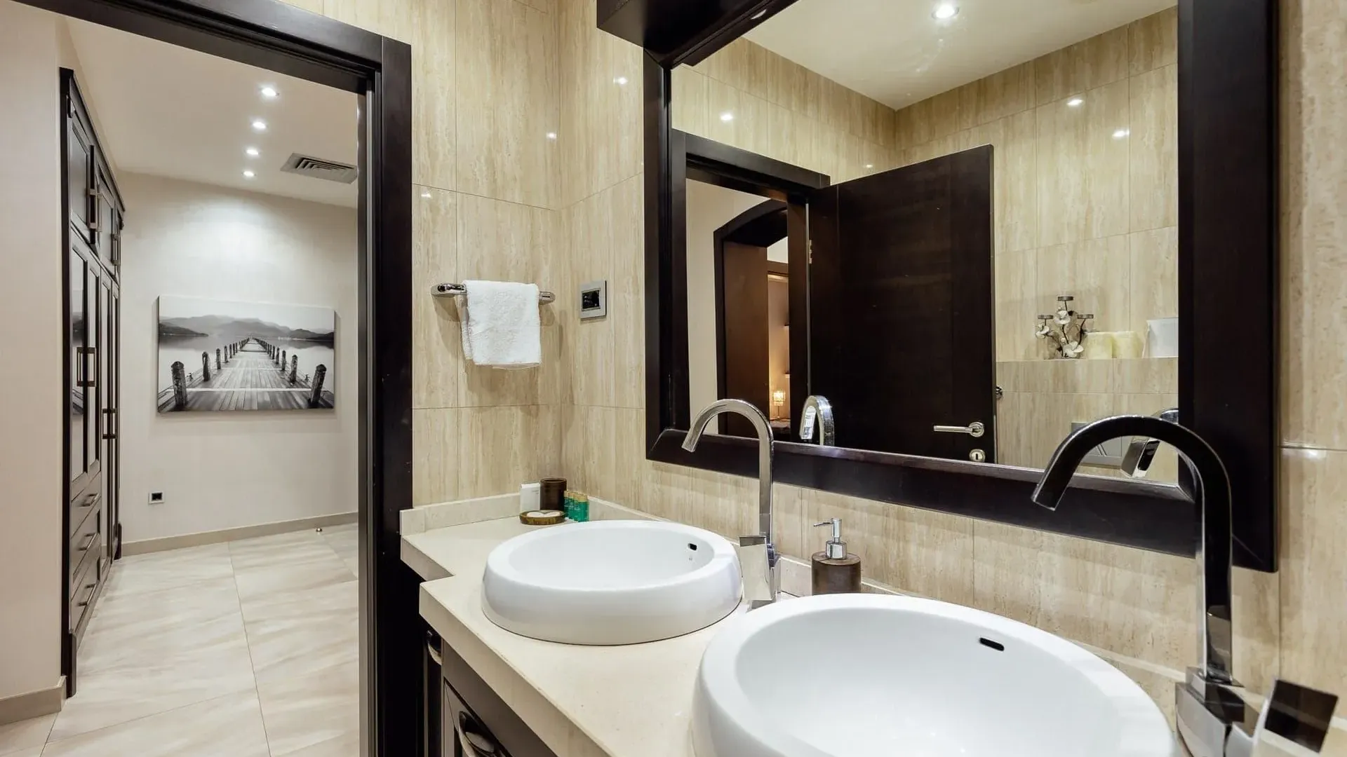 Prodaja, dvosoban stan, 117m², Stari Grad Kotor, Kotor