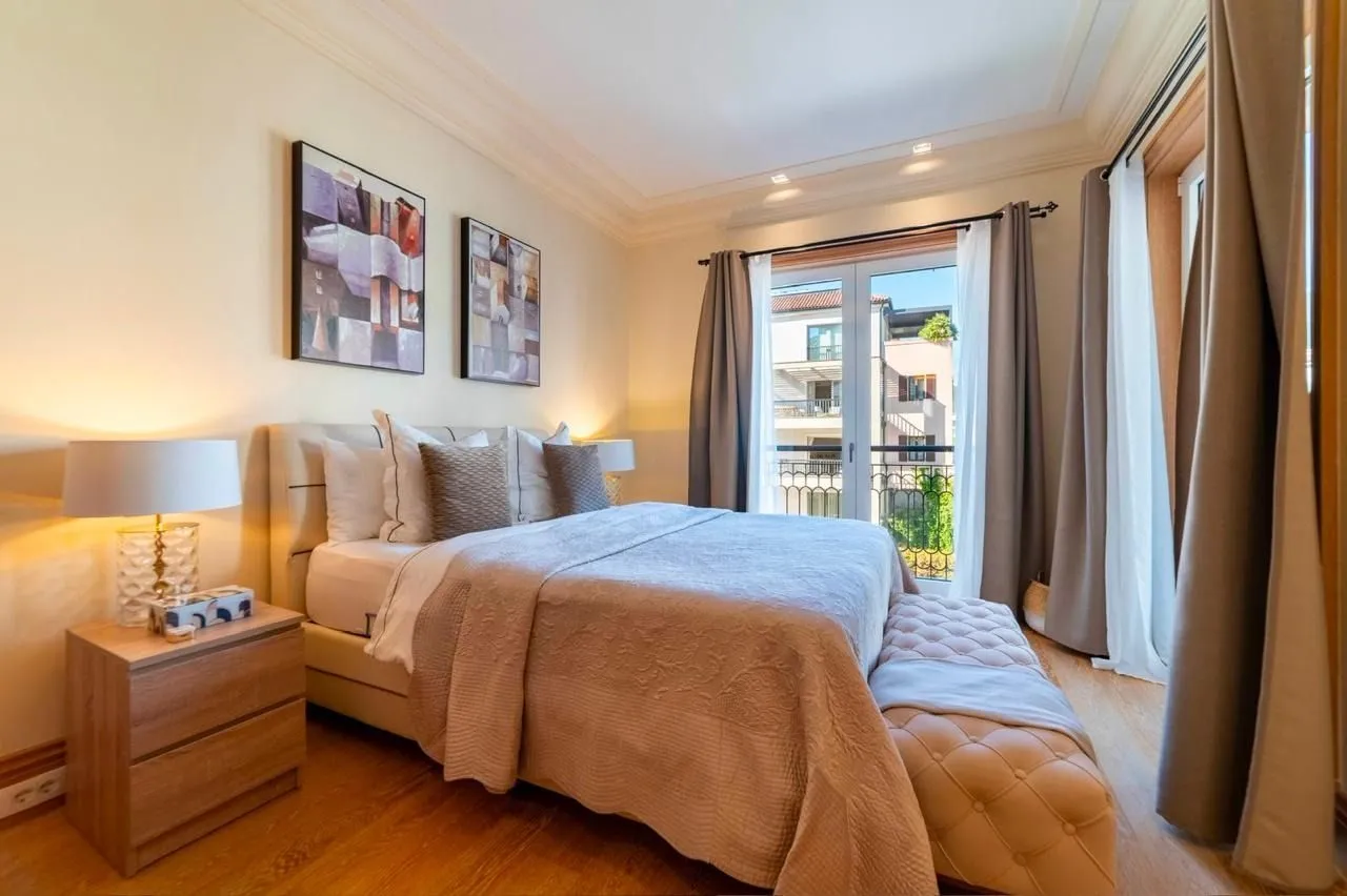 Rent, one bedroom apartment, 63m², Porto Montenegro, Tivat
