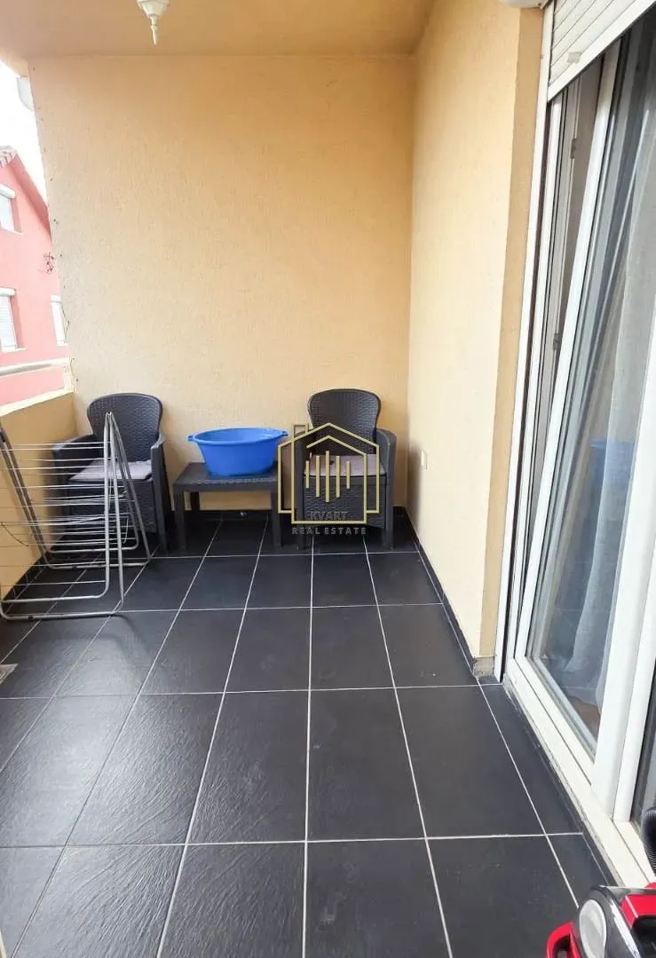 Prodaja, jednosoban stan, 60m², Zagorič, Podgorica