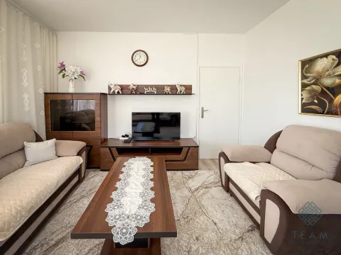 Rent, two bedroom apartment, 105m², Tološi, Podgorica - image 3